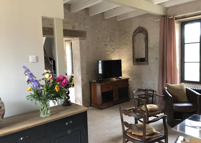 Hébergement de vacances Le De Saint-maixent Le Petit *